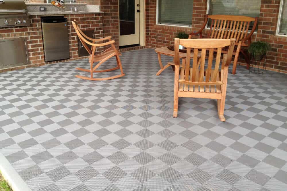 Interlocking Patio Floor Tiles - after