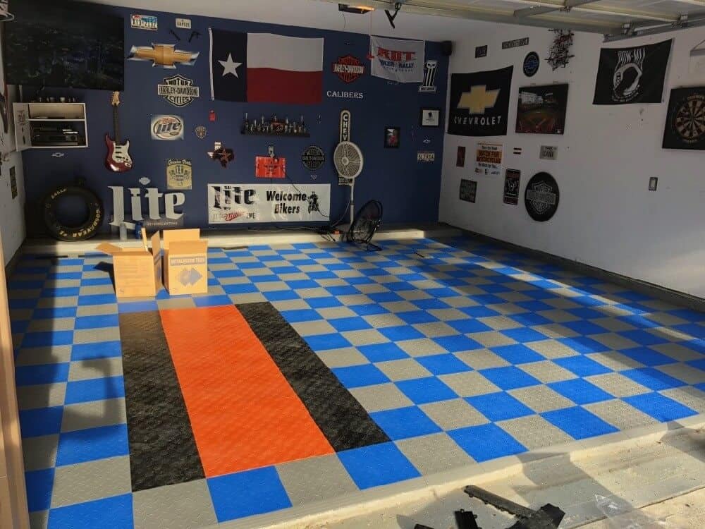 Coin Top Garage Floor Tiles - Interlocking Flooring by ModuTile