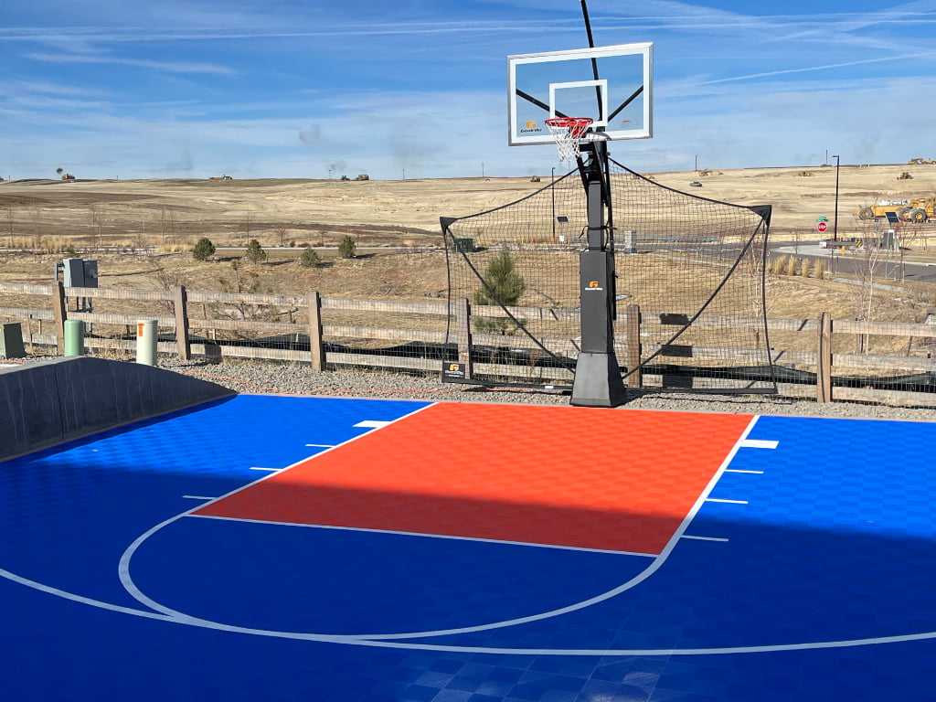 30x30 blue:orange half court